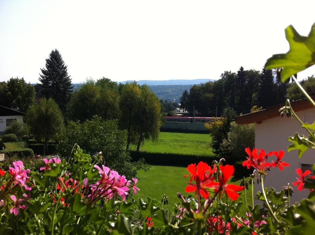 Gasthof Forststube Velden am Woerthersee Room photo